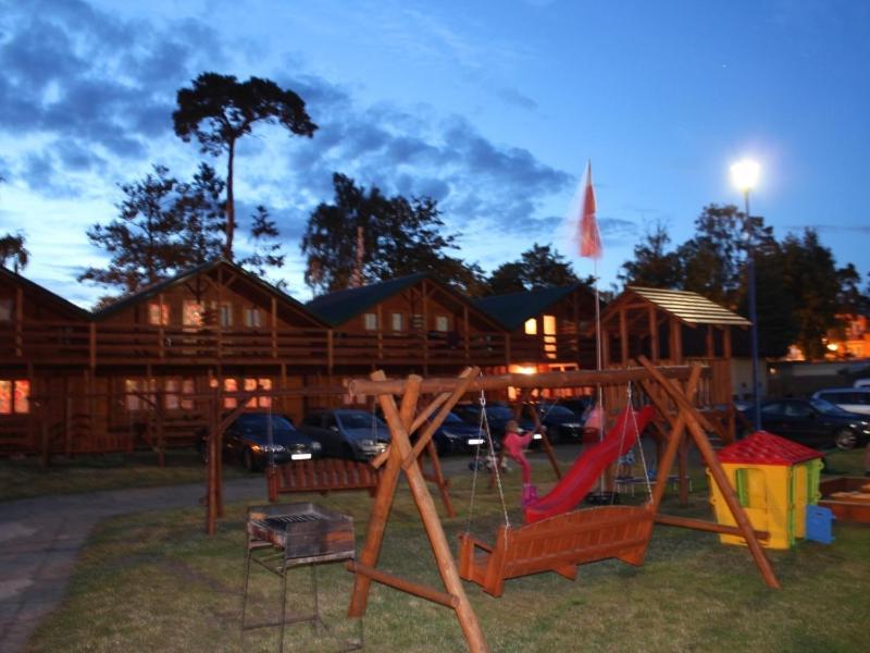Mlodziezowy Domek Dla Grup Eldorado Mielno Centrum, 200M Od Morza Exteriér fotografie